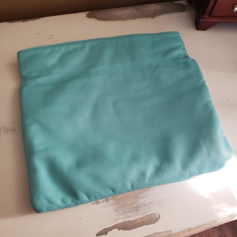 Gorjana Teal and Tan Foldover Clutch Purse - Picture 3 of 8